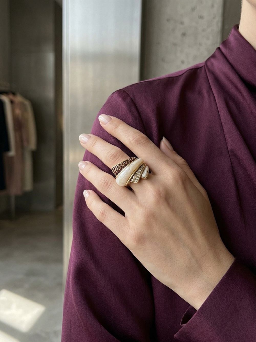 Gold-Tone Pearl Accent Women's Fashion Ring with Clear and Brown Crystals